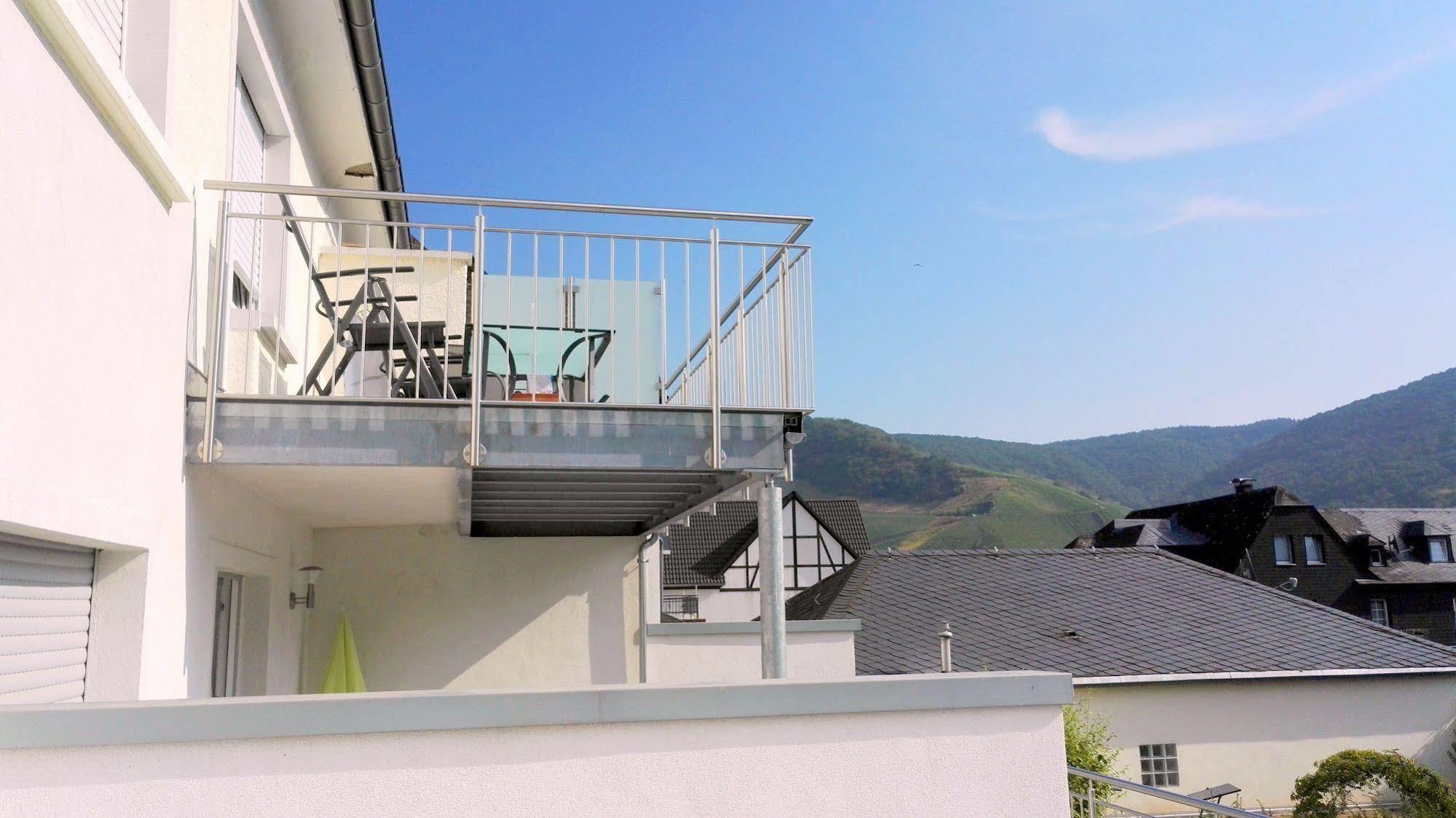 Bernkasteler Moselapartments Exterior photo