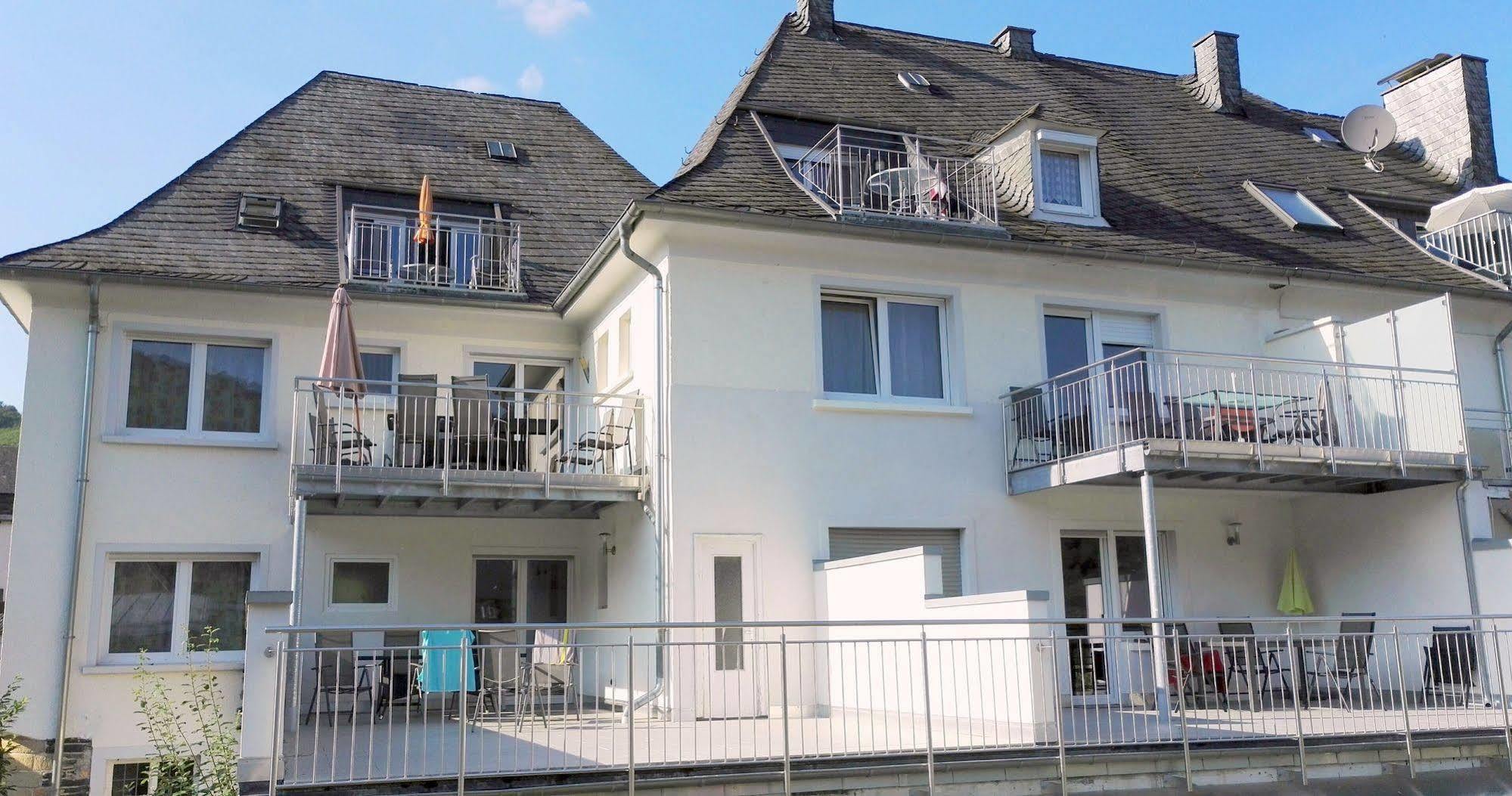 Bernkasteler Moselapartments Exterior photo